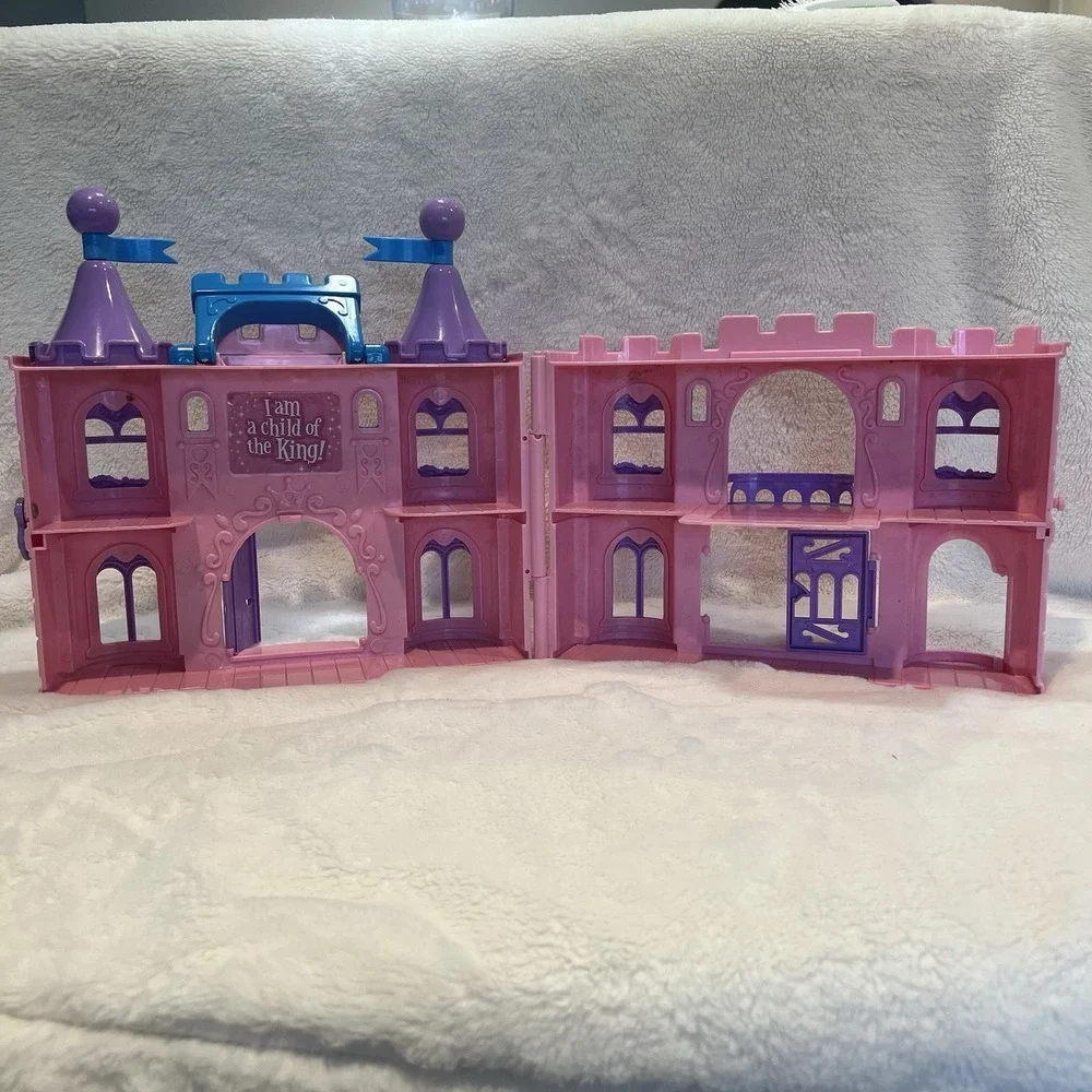 Veggie Tales Princess Castle - Castle‎ Only, No Figurines - Missing Door
